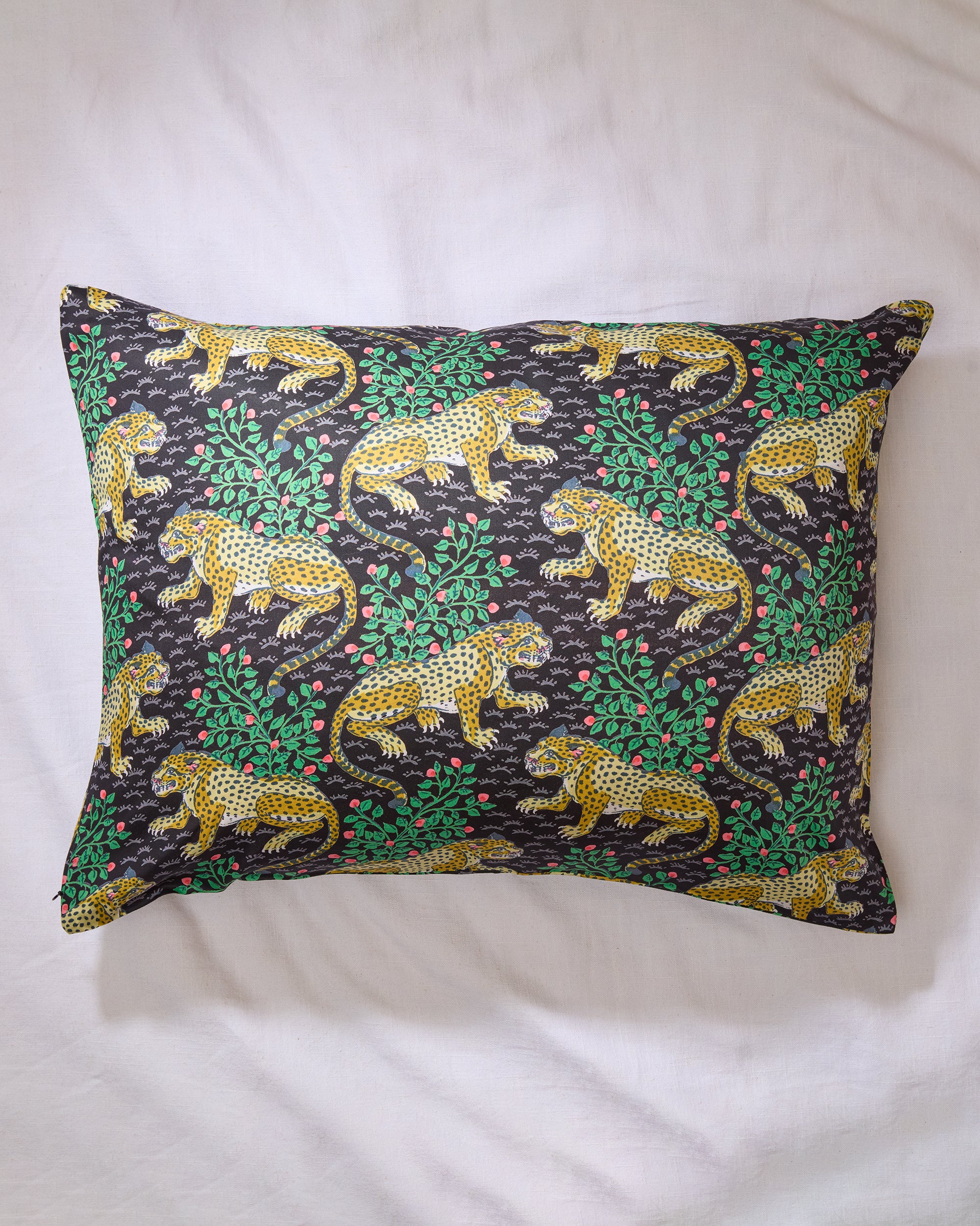 Bagheera - Eco Satin Pillowcase - Ink