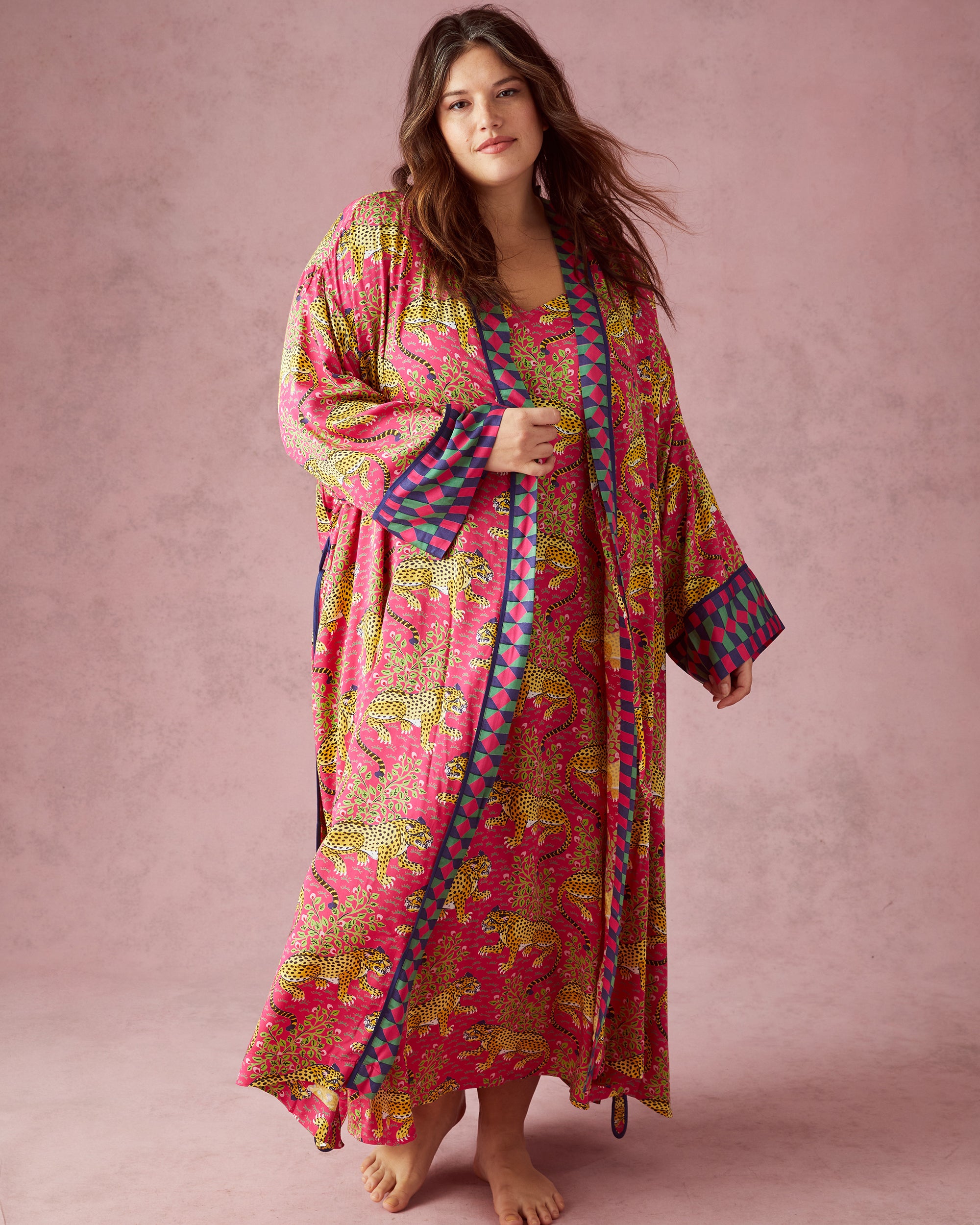 Bagheera - Eco Satin Robe - Hot Pink